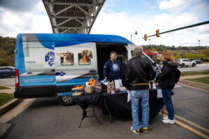 Dogtoberfest Pittsburgh - Waterfront - Pets in the Wiild photography - Dogtober at Waterfront - Pittsburgh - Oct 2023-5R1A3370